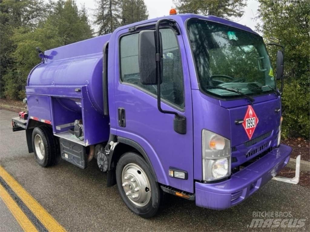 Isuzu NPR Tankwagen
