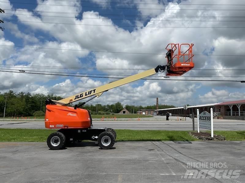 JLG 400S Teleskopbühnen