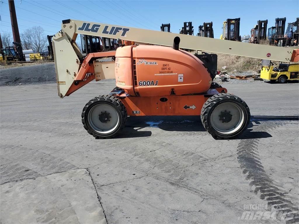 JLG 600AJ Gelenkteleskoparbeitsbühnen