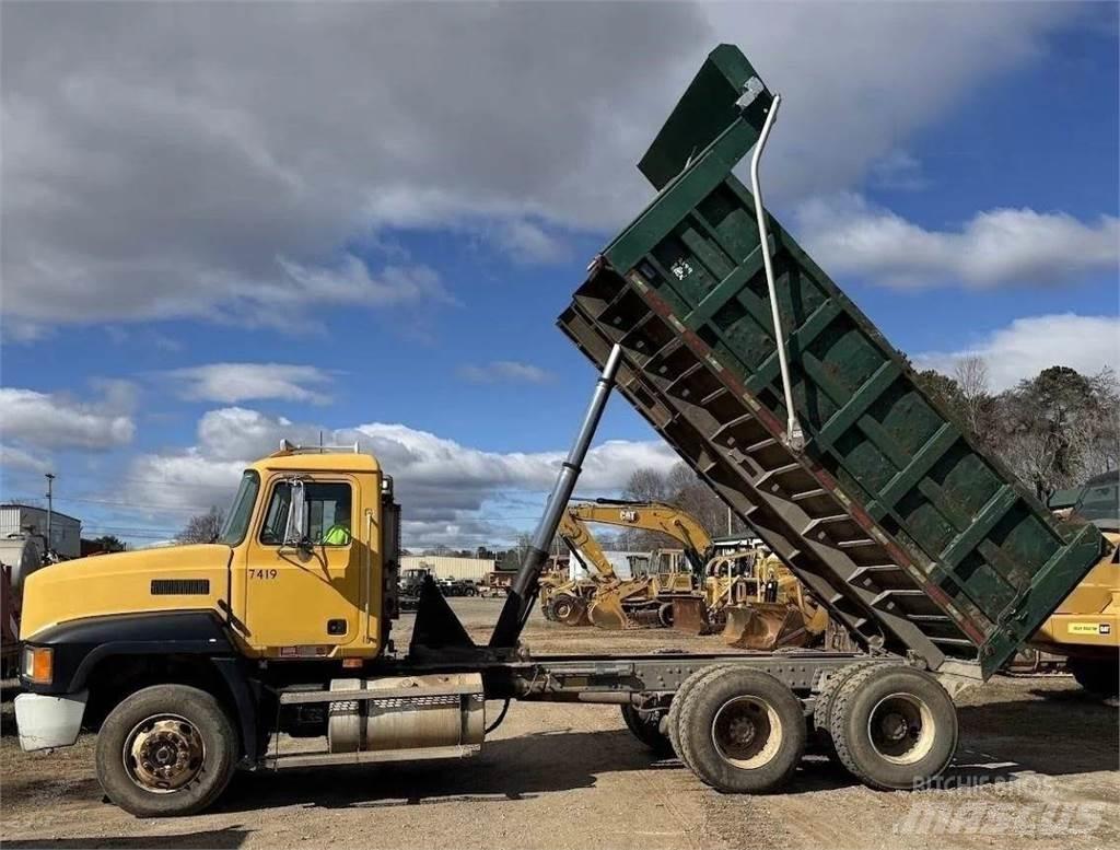 Mack CH613 Kipper