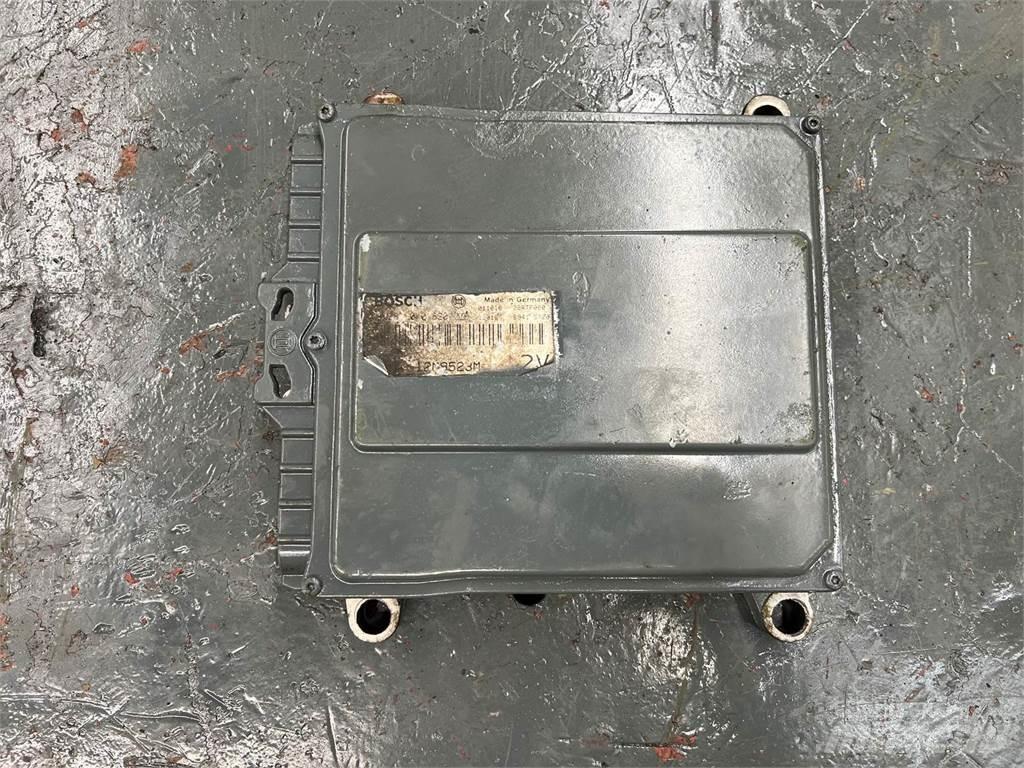 Mack E7 Elektronik