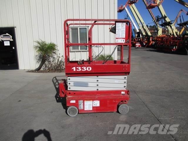MEC 1330SE Scheren-Arbeitsbühnen