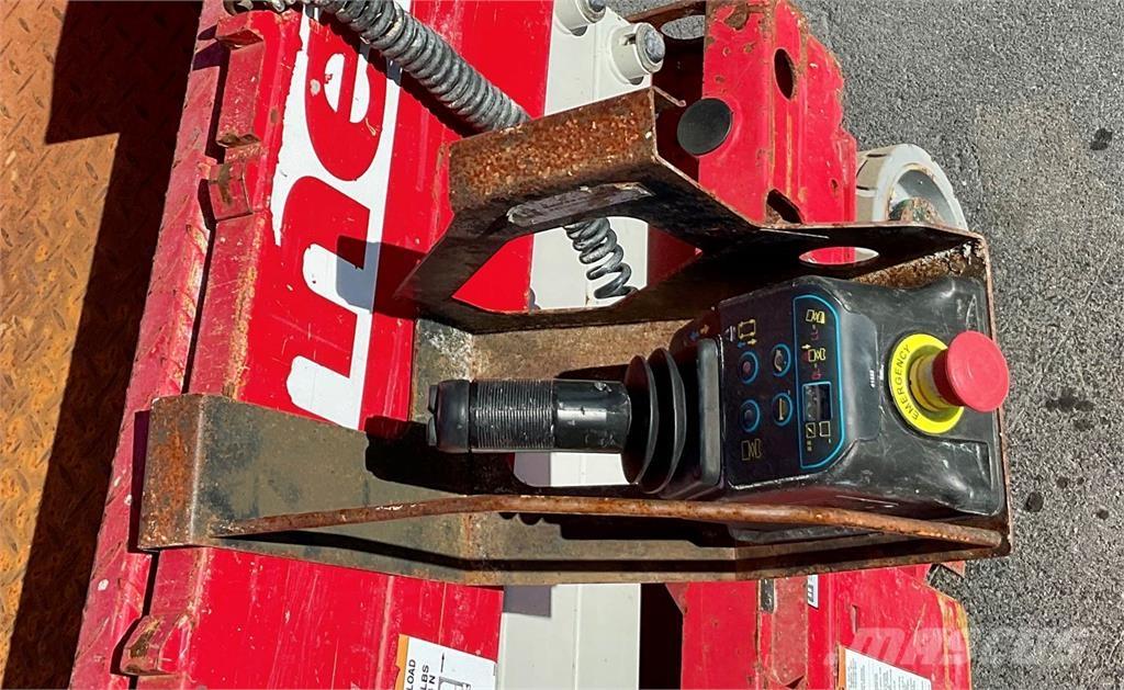 MEC 1930SE Scheren-Arbeitsbühnen