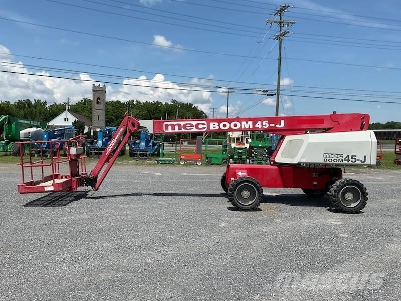 MEC 45J Telescopic boom lifts