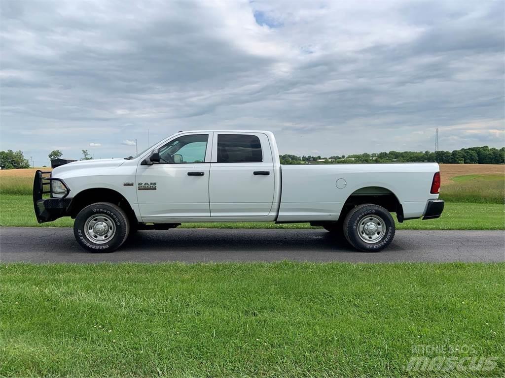 RAM 2500 Pickup/Pritschenwagen