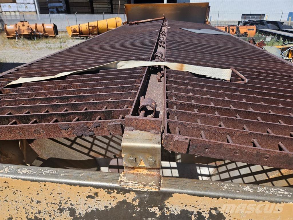 Swenson  Sand- und Salzstreuer