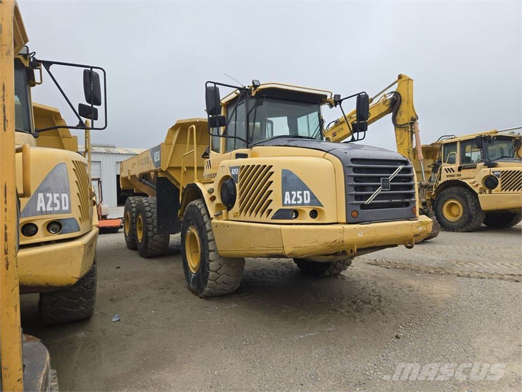 Volvo A25D Dumper - Knickgelenk