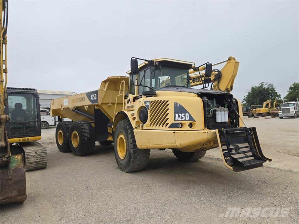 Volvo A25D Dumper - Knickgelenk