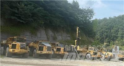 Volvo A40D Dumper - Knickgelenk