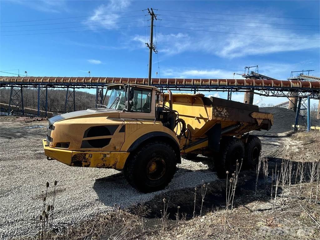 Volvo A40F Dumper - Knickgelenk