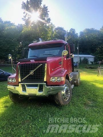 Volvo DHD Sattelzugmaschinen