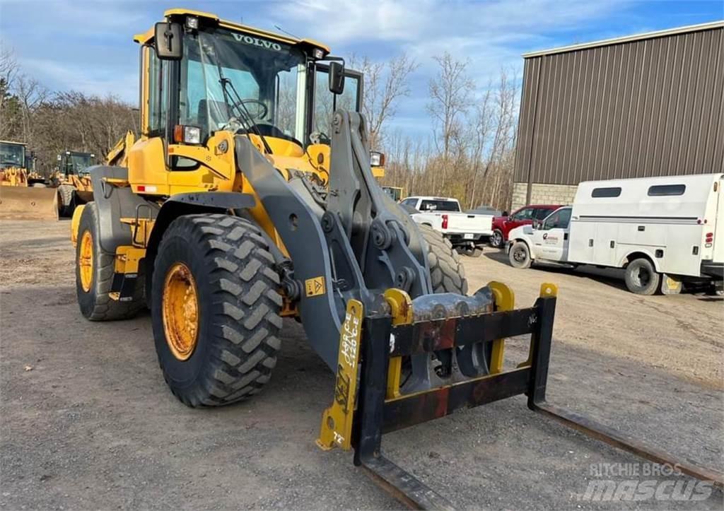 Volvo L90G Radlader