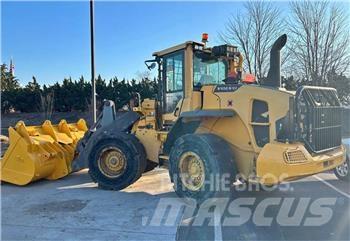 Volvo L90G Radlader