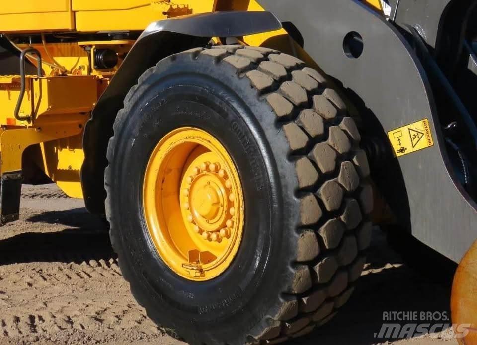 Volvo L90G Radlader
