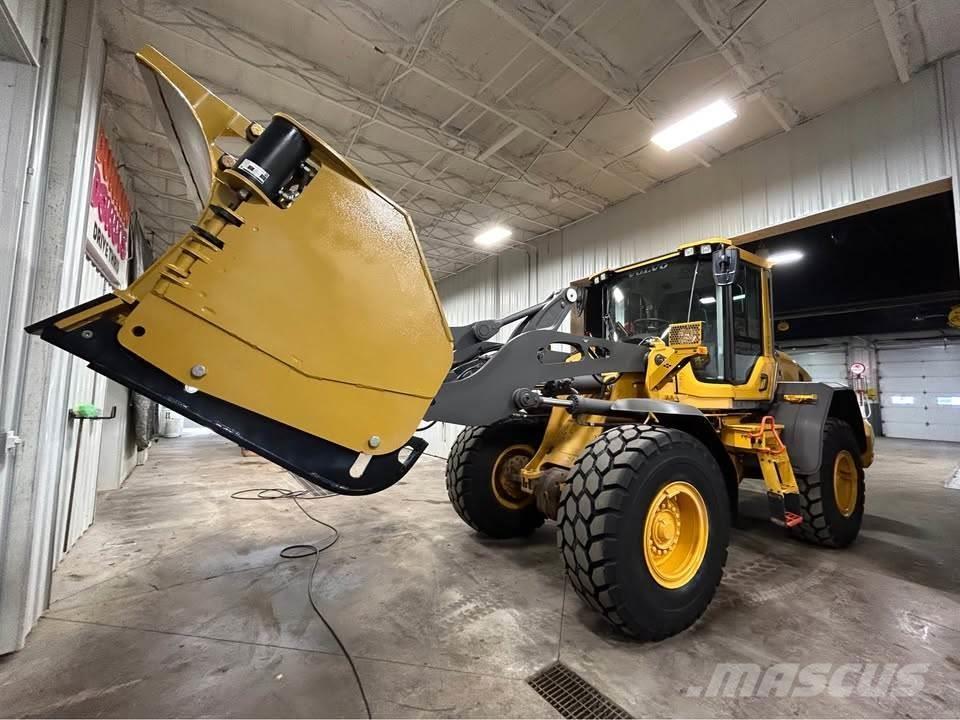 Volvo L90H Radlader