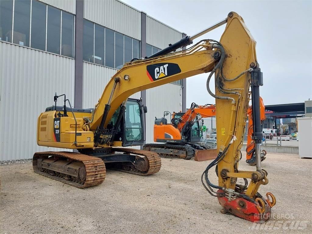 CAT 323F Raupenbagger