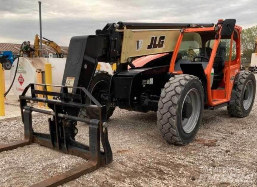 JLG 943 Teleskoplader