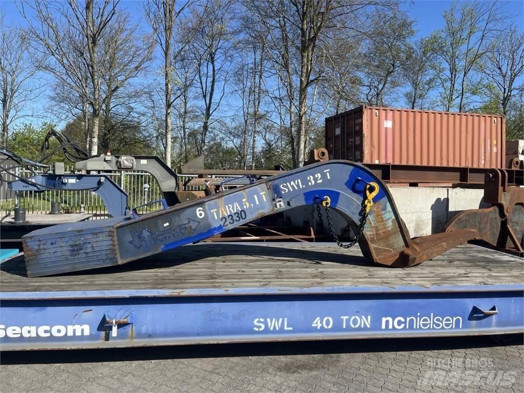  Diverse svanehals Sonstige Flurförderzeuge