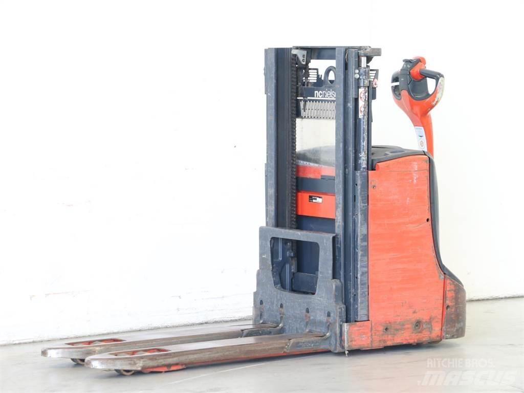 Linde D08/1160-00 Deichselstapler