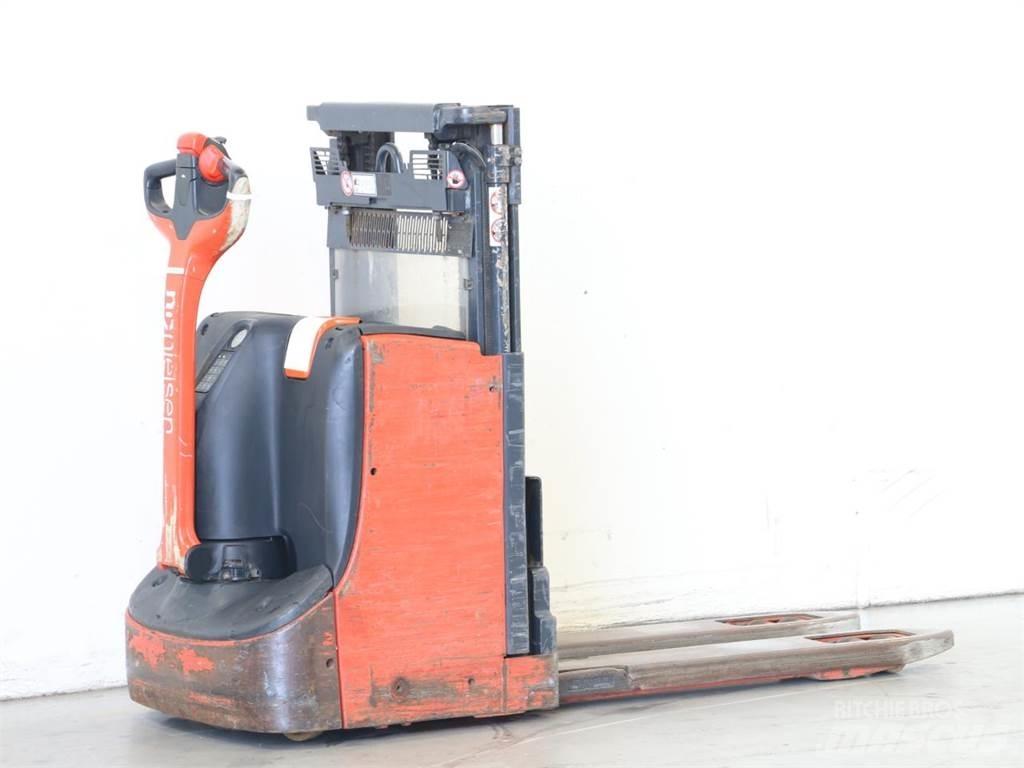 Linde D08/1160-00 Deichselstapler