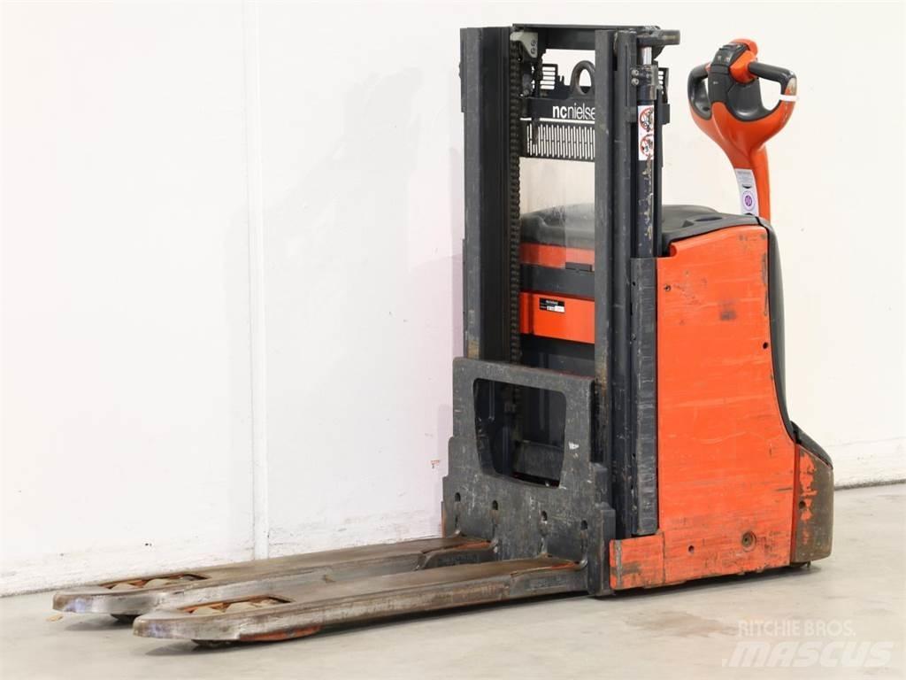 Linde D08/1160-00 Deichselstapler