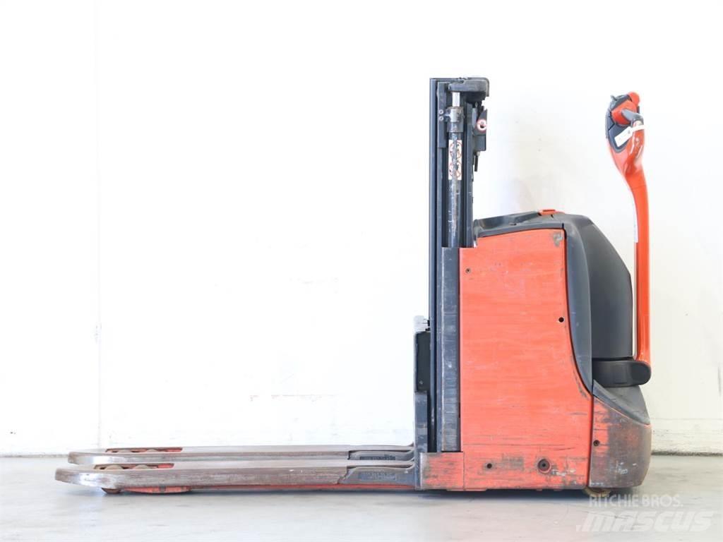 Linde D08/1160-00 Deichselstapler