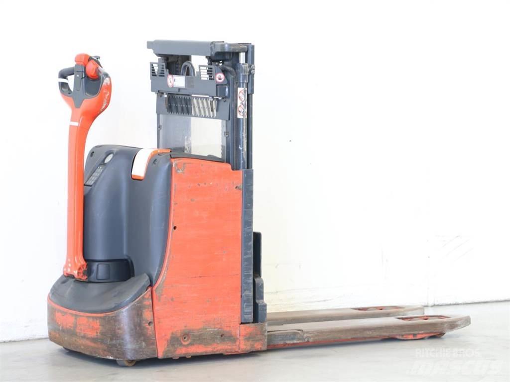 Linde D08/1160-00 Deichselstapler