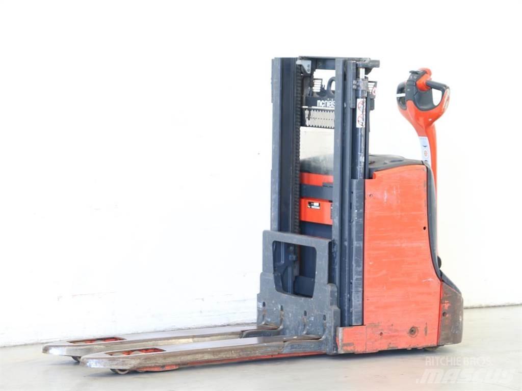Linde D08/1160-00 Deichselstapler