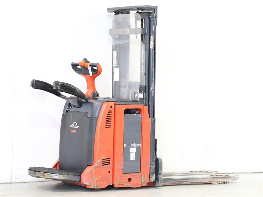 Linde D12AP/133 Deichselstapler