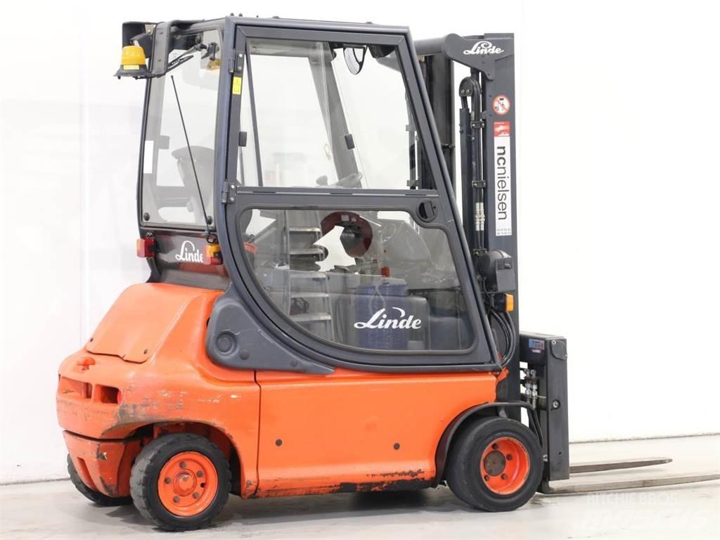 Linde E20P/335-02 Elektrostapler