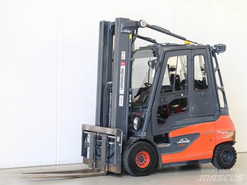 Linde E30/387 Elektrostapler