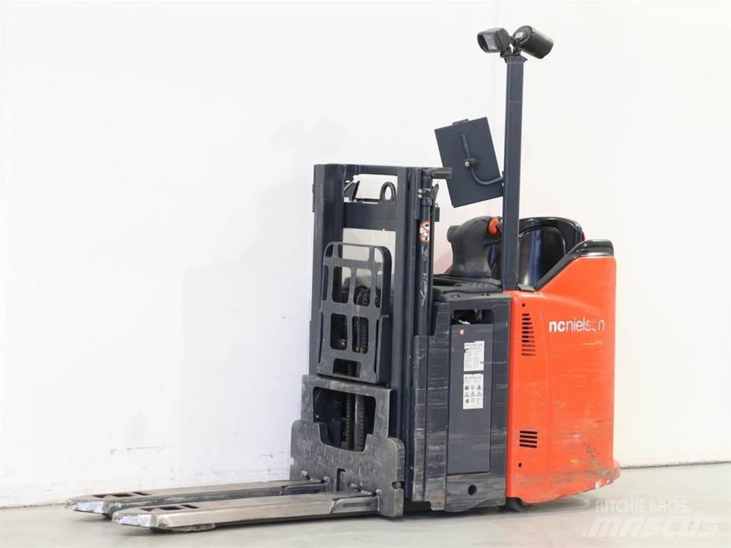 Linde L12LSP/133 Deichselstapler