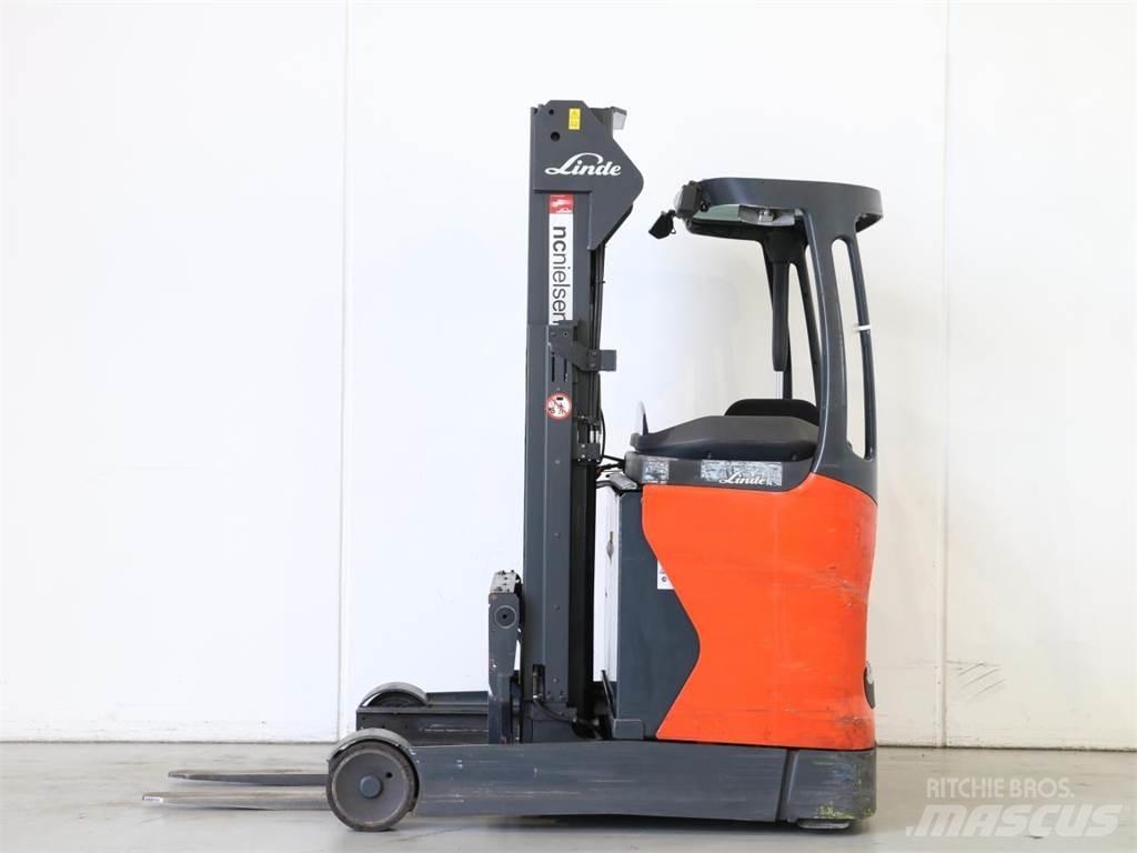 Linde R16/1120 Schubmaststapler