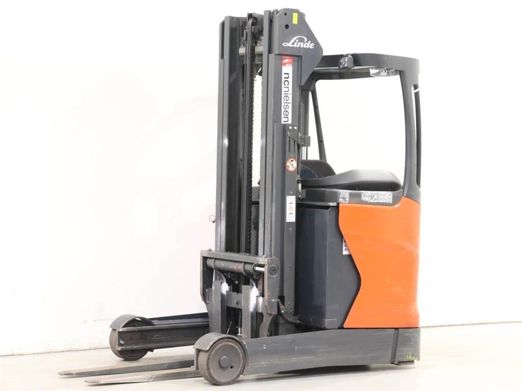 Linde R16/1120 Schubmaststapler