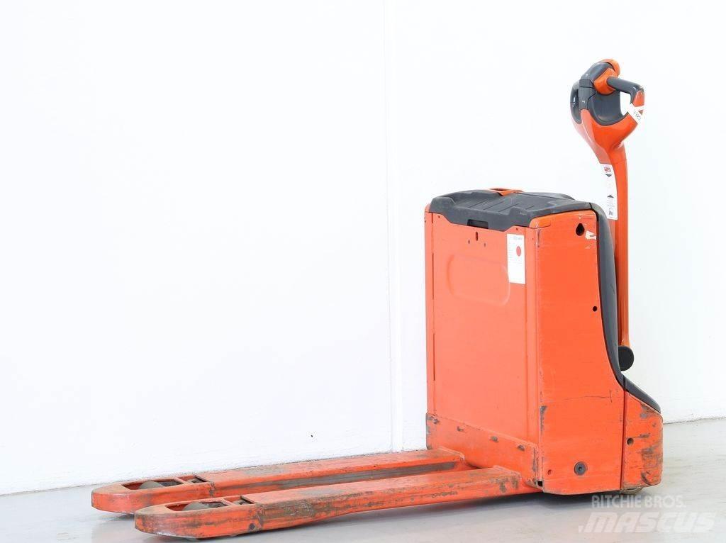 Linde T16/1152 Deichselstapler