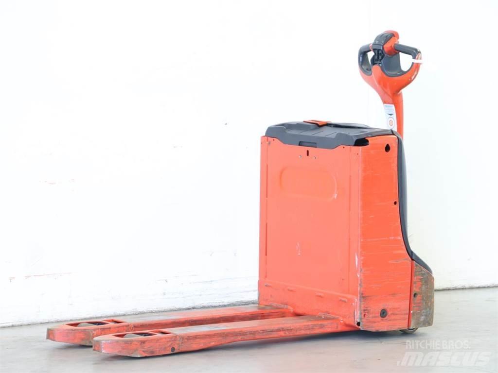 Linde T16/1152 Deichselstapler