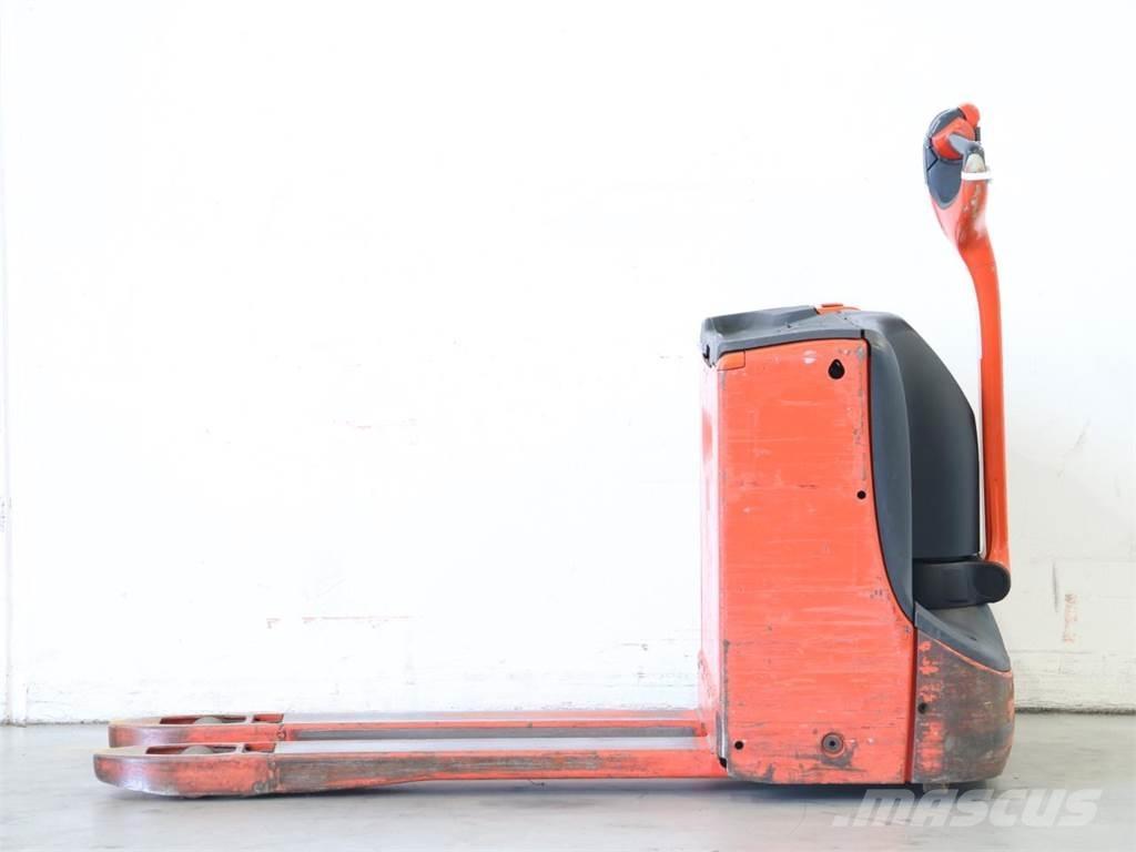 Linde T16/1152 Deichselstapler