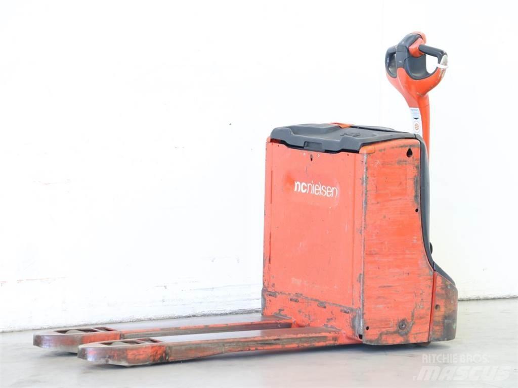 Linde T16/1152-00 Deichselstapler