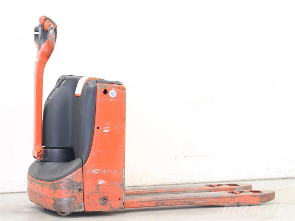 Linde T16/1152-00 Deichselstapler