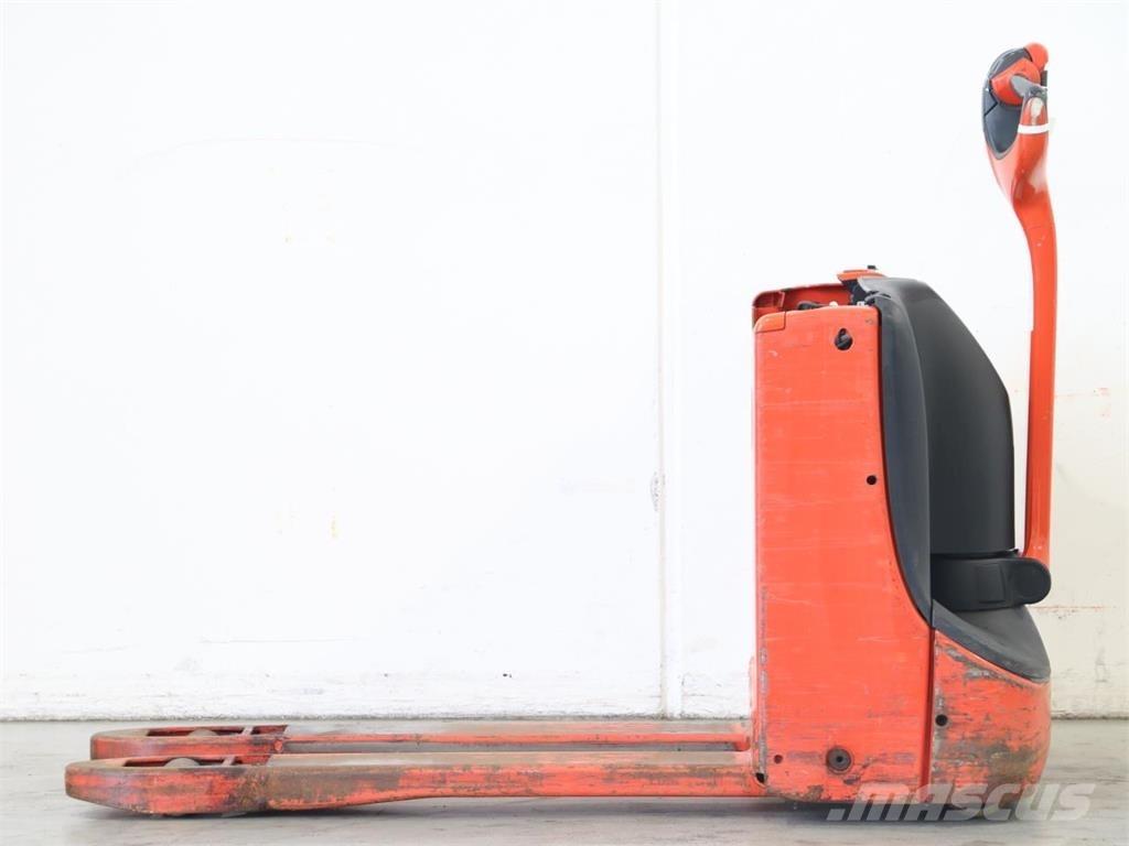 Linde T16/1152-02 Deichselstapler