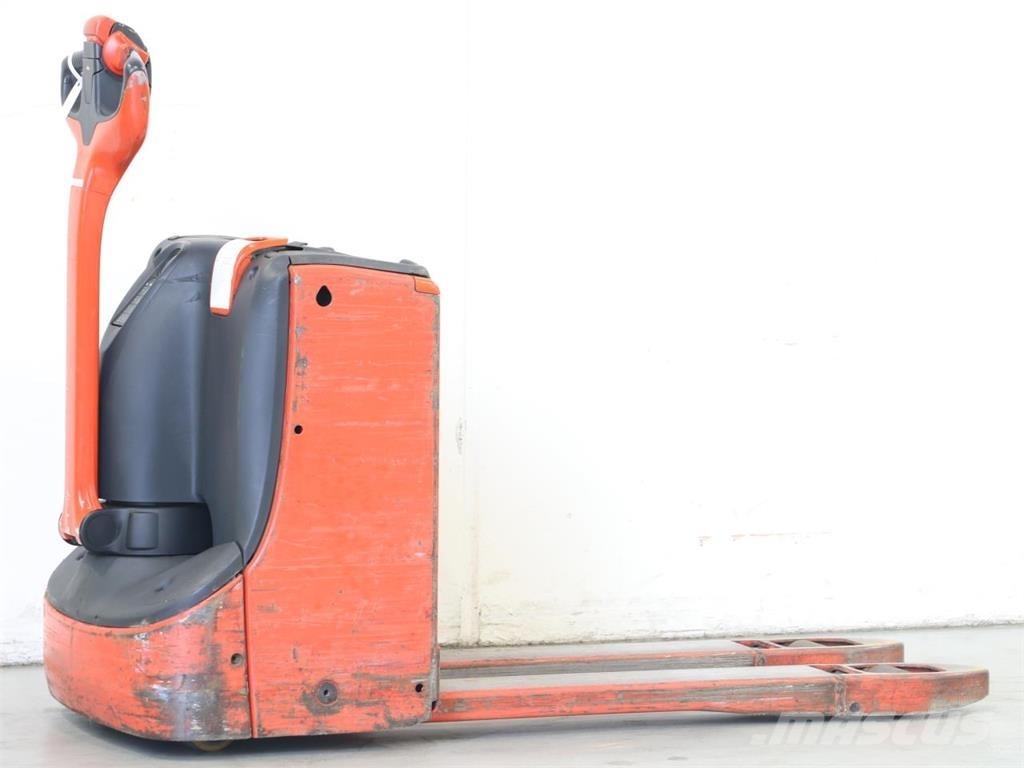 Linde T16/1152-02 Deichselstapler