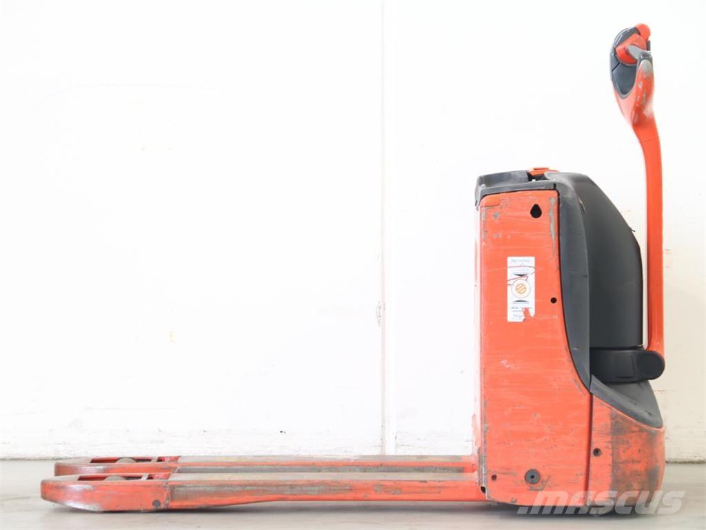 Linde T16/1152-02 Deichselstapler