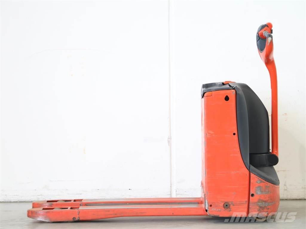 Linde T16/1152-02 Deichselstapler