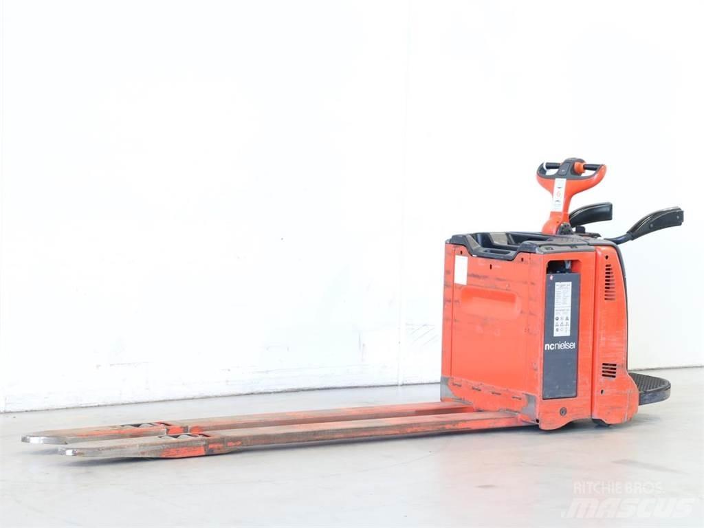 Linde T20AP/131 Deichselstapler