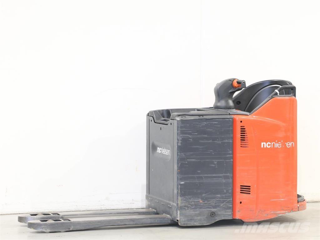 Linde T20SP/131 Deichselstapler