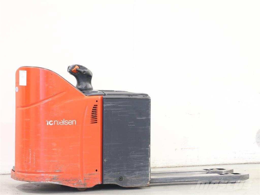 Linde T20SP/131 Deichselstapler