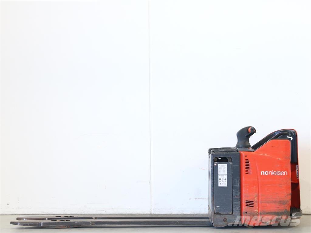 Linde T20SP/131-07 Deichselstapler