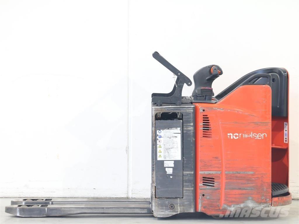 Linde T20SP/131-08 Deichselstapler