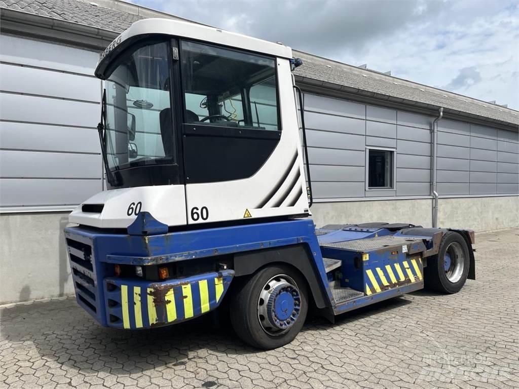 Terberg RT223 4X4 Sonstige Flurförderzeuge