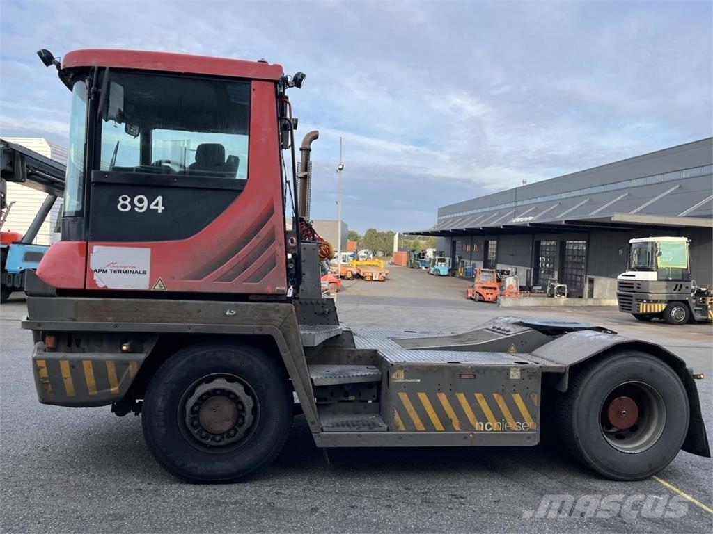 Terberg RT223 4X4 Sonstige Flurförderzeuge